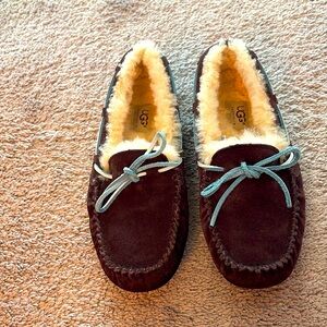 Ugh Moccasin